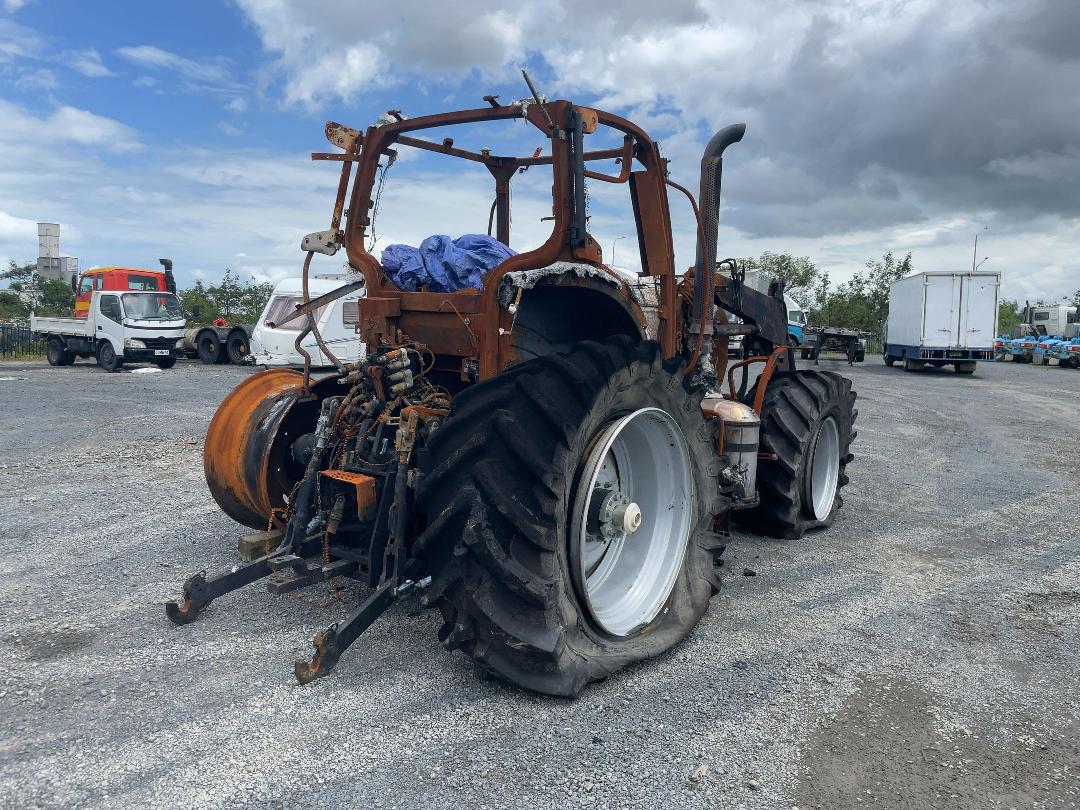 Photo '4' of Case IH RIMA 150CVT Tractor Photo '4' of Case IH RIMA 150CVT Tractor