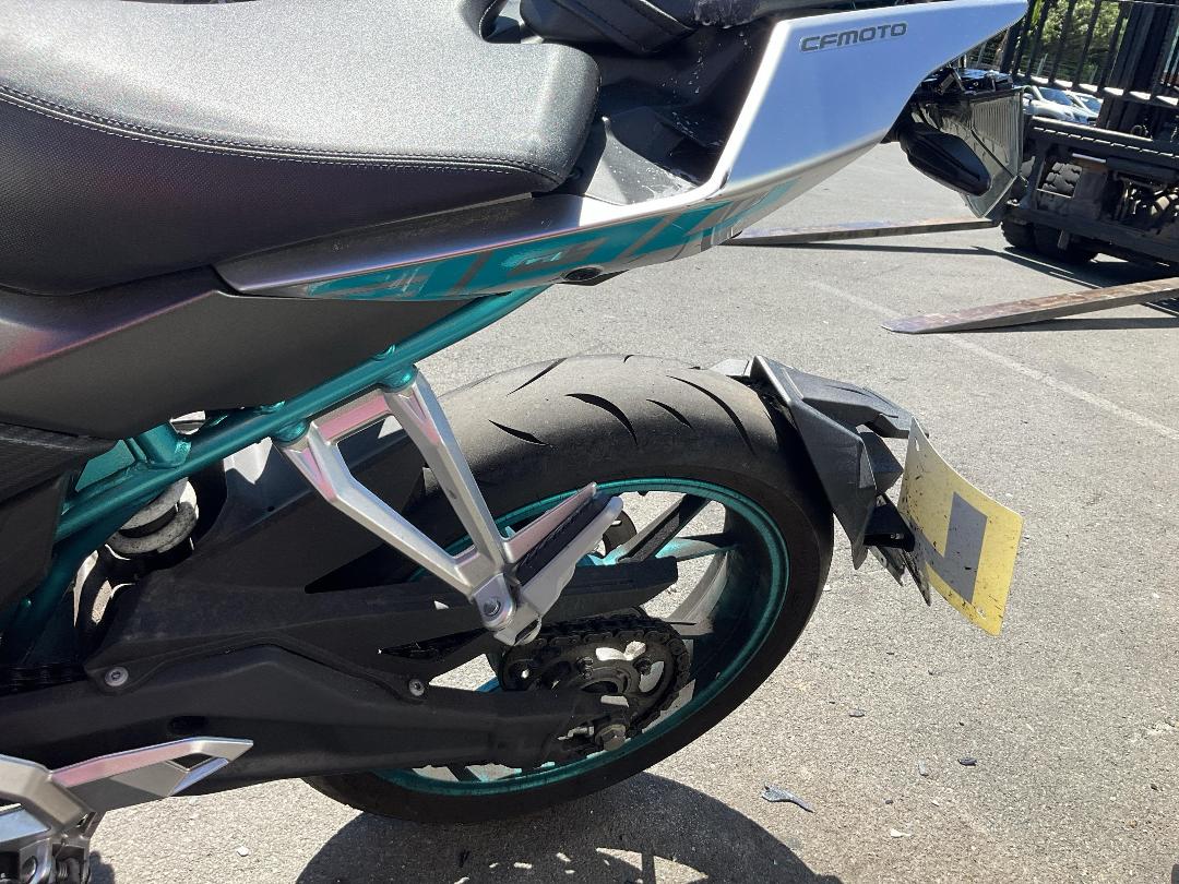 Photo '4' of Cfmoto 300NK Photo '4' of Cfmoto 300NK