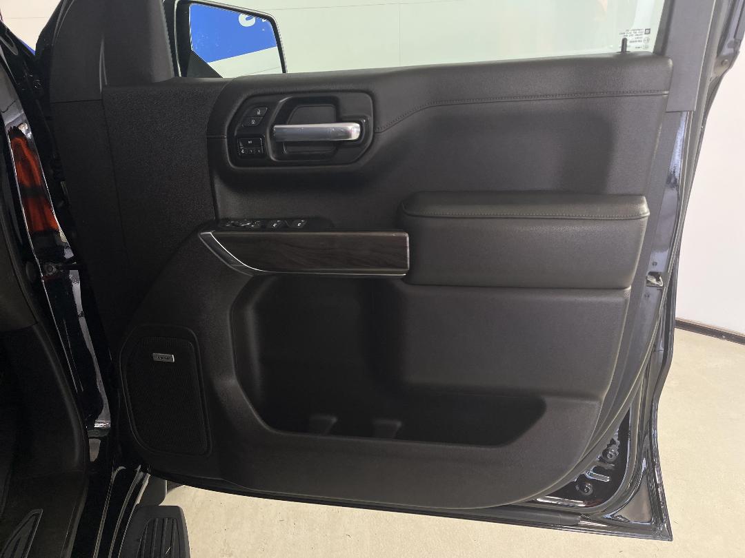 Photo '15' of Chevrolet Silverado 1500 Photo '15' of Chevrolet Silverado 1500