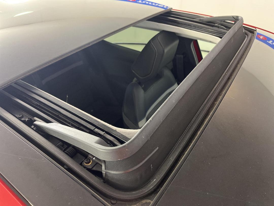 Photo '24' of Citroen C4