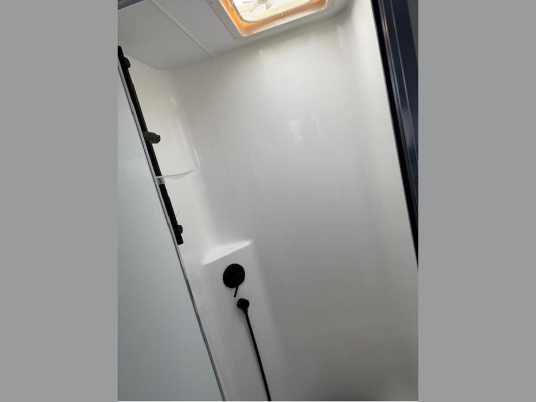 Photo '11' of DIRT ROAD XTREME Caravan - Tandem