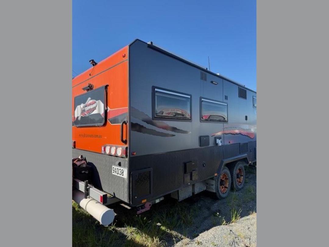 Photo '4' of DIRT ROAD XTREME Caravan - Tandem