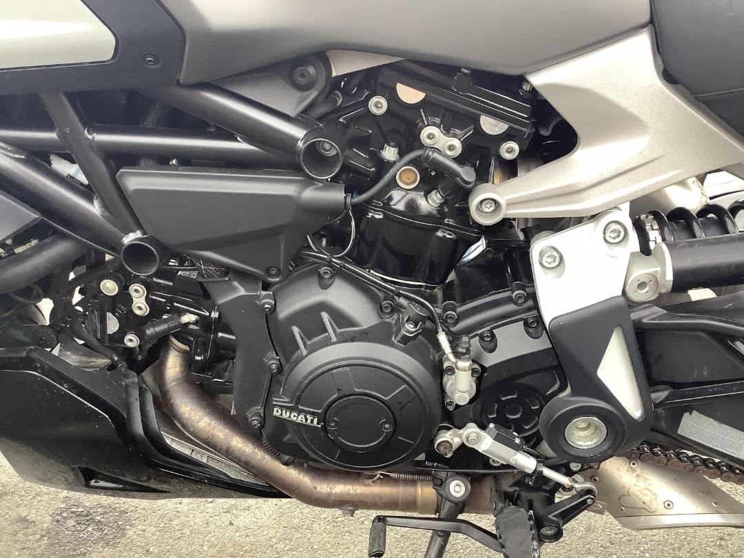 Photo '19' of Ducati Diavel Diavel 1260