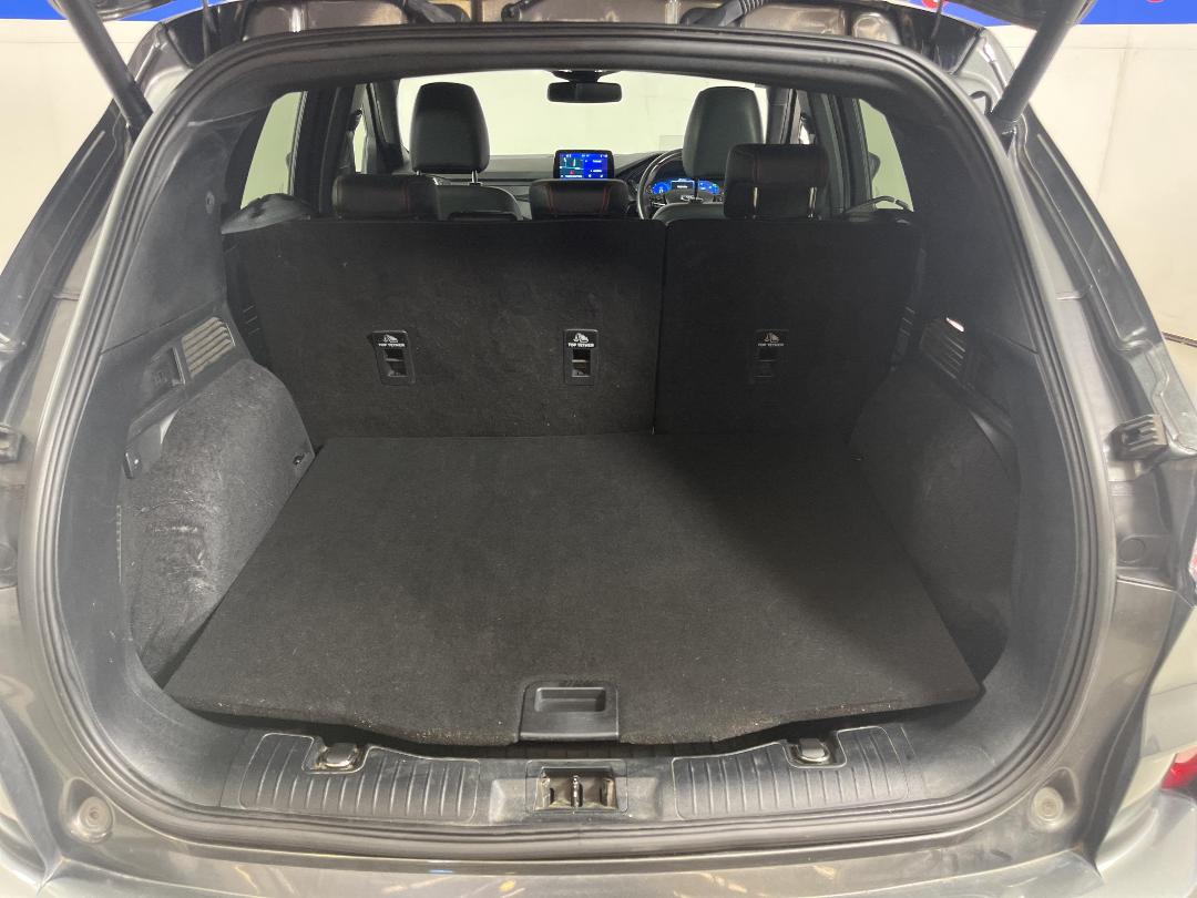 Photo '14' of Ford Escape Photo '14' of Ford Escape