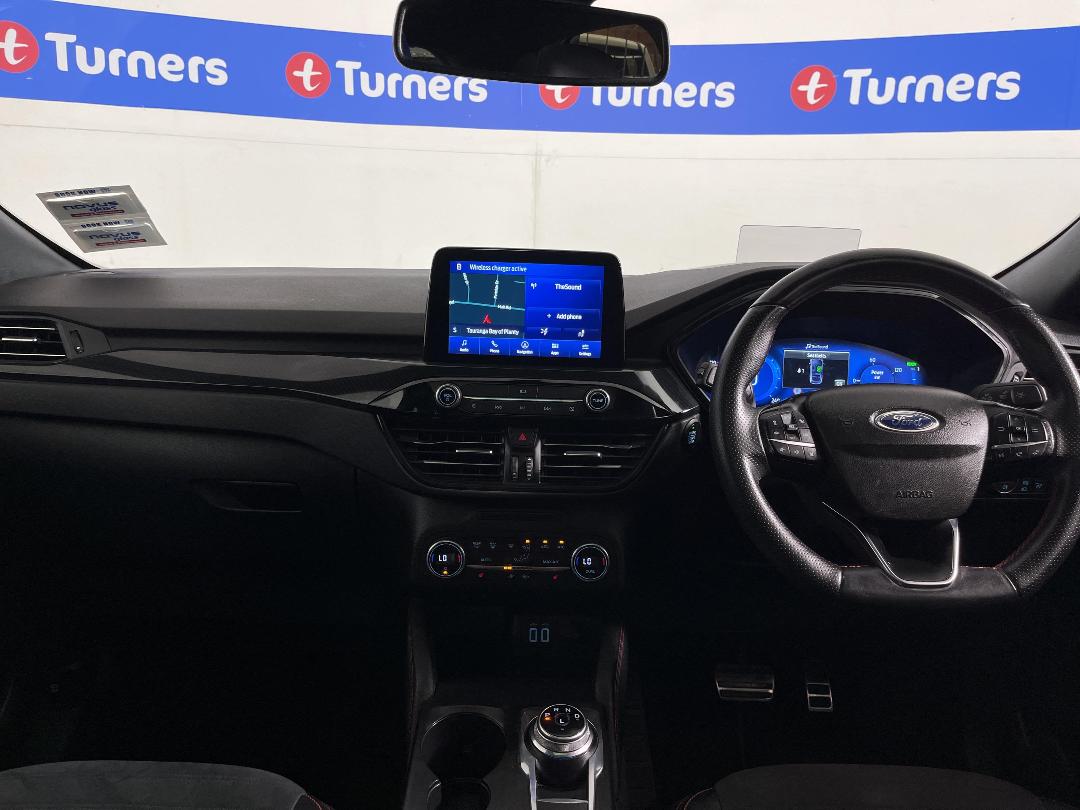 Photo '17' of Ford Escape Photo '17' of Ford Escape