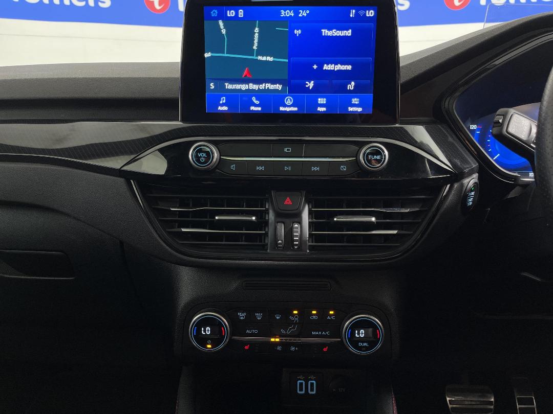 Photo '18' of Ford Escape Photo '18' of Ford Escape