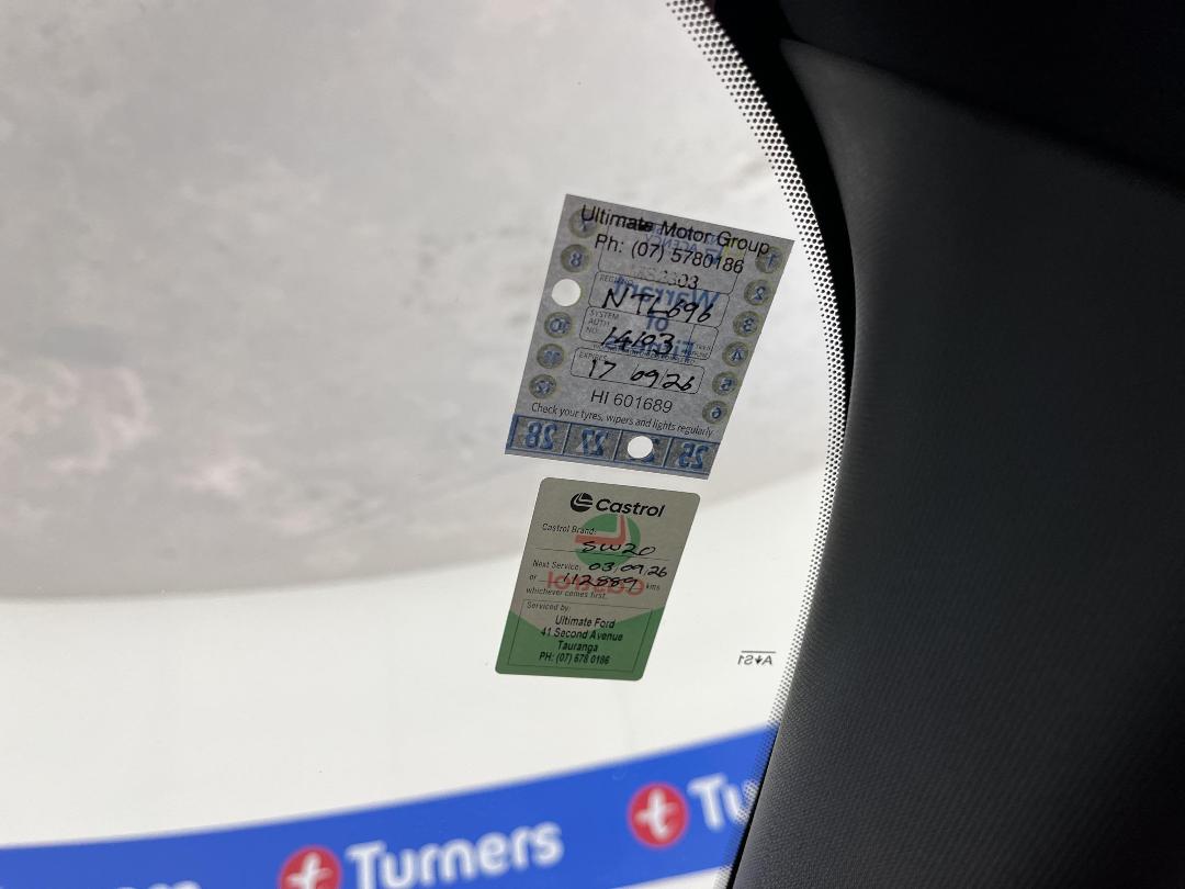 Photo '26' of Ford Escape Photo '26' of Ford Escape