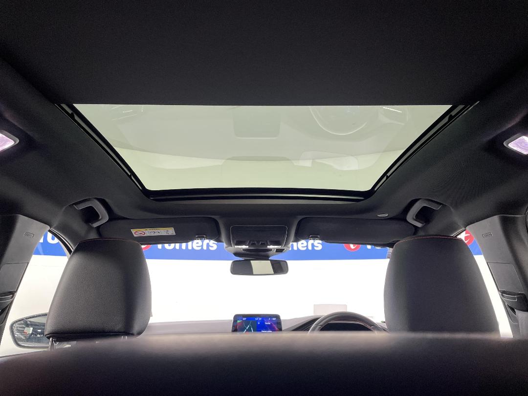 Photo '28' of Ford Escape Photo '28' of Ford Escape