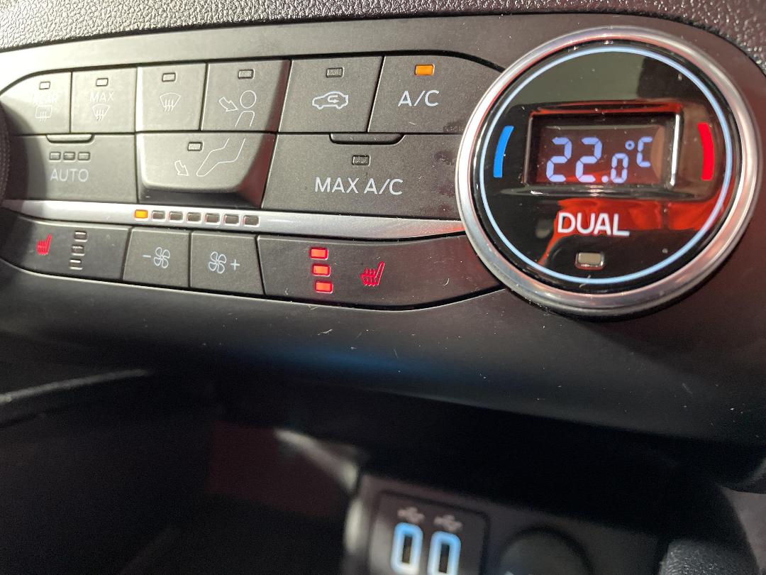 Photo '35' of Ford Escape Photo '35' of Ford Escape