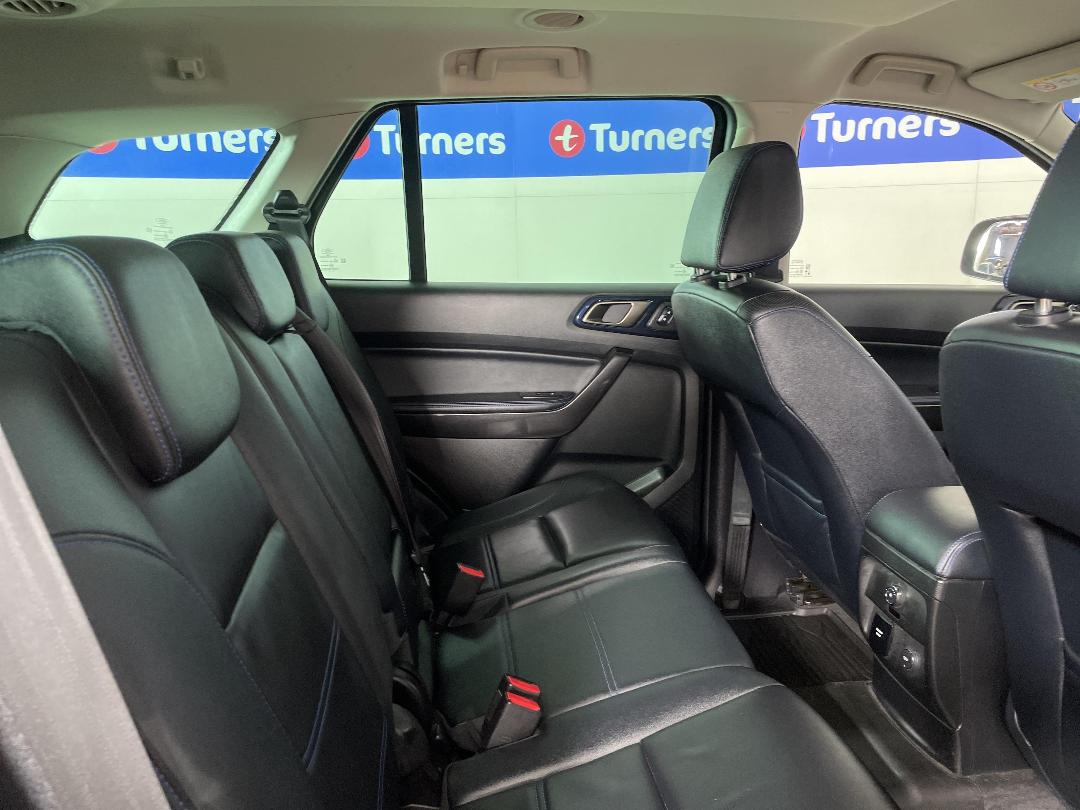 Photo '20' of Ford Everest