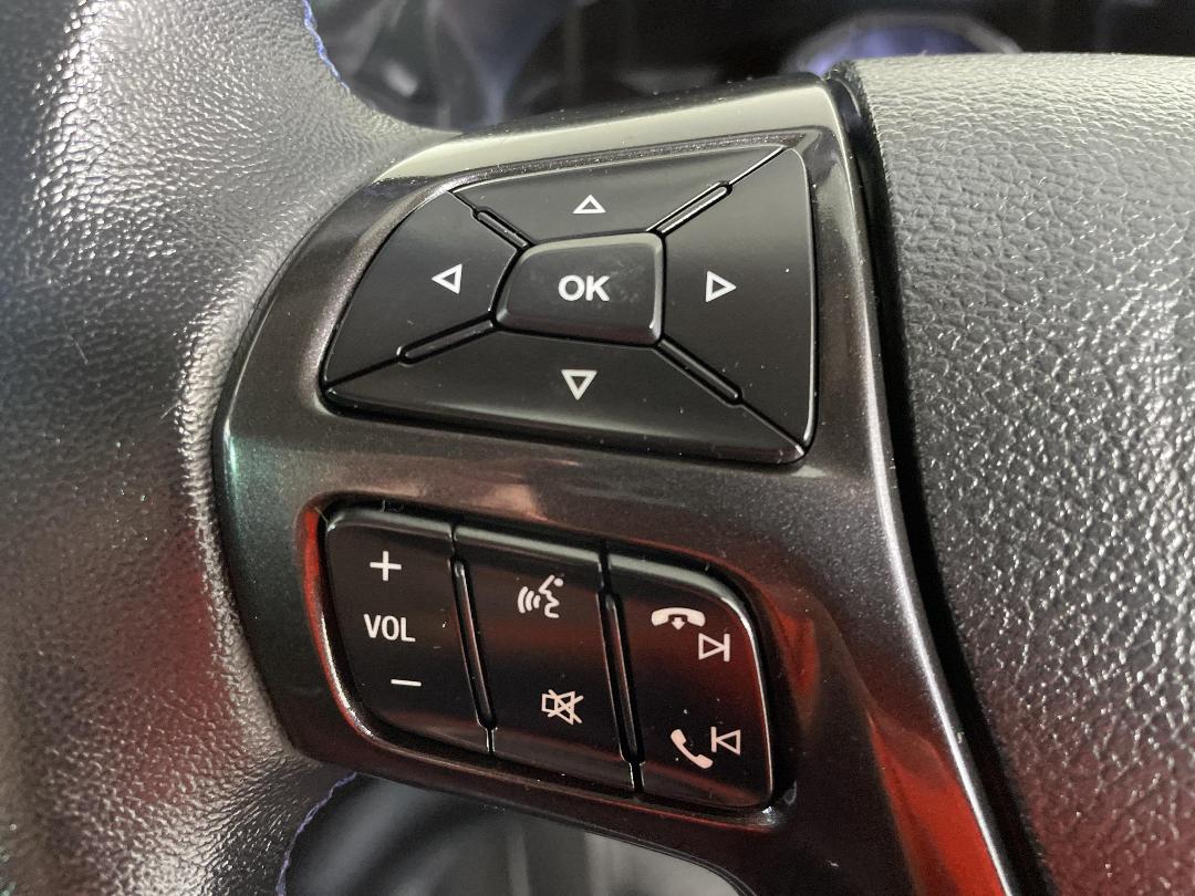 Photo '26' of Ford Everest