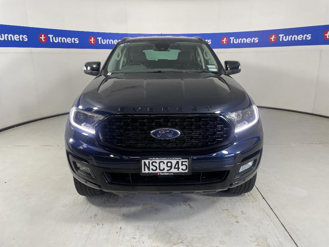 Photo '2' of Ford Everest