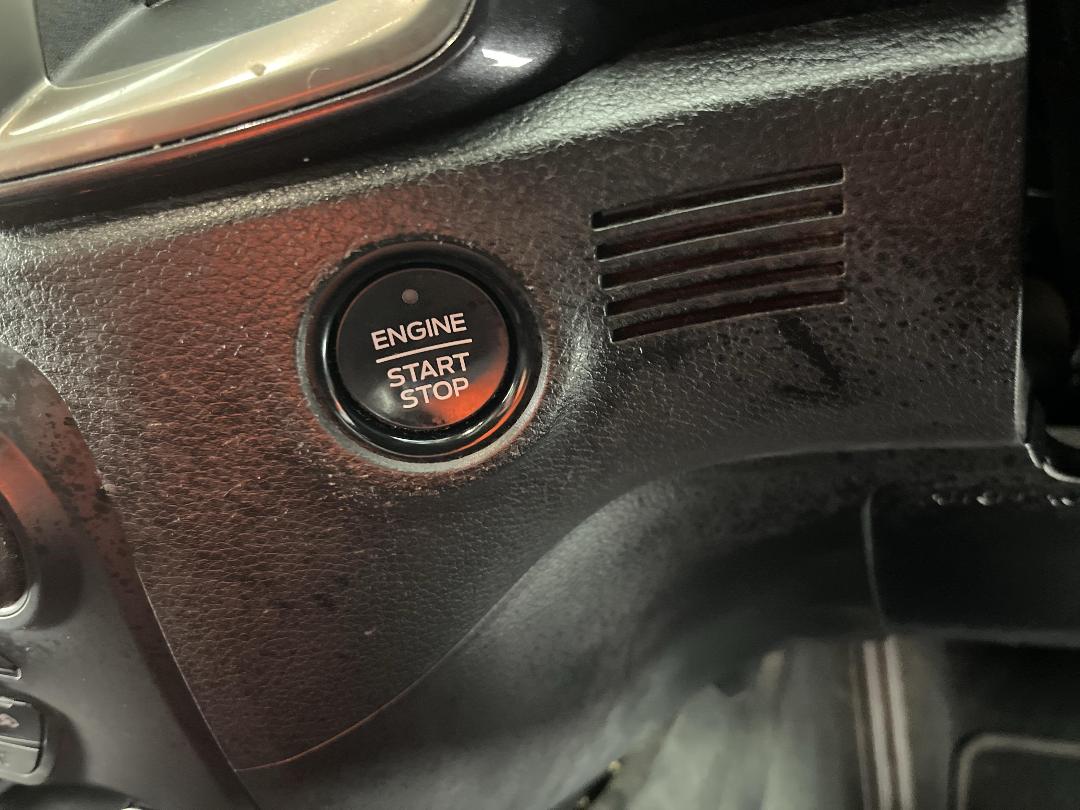 Photo '27' of Ford Everest