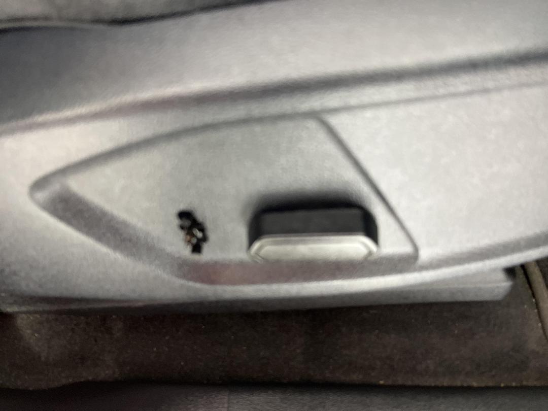 Photo '30' of Ford Everest