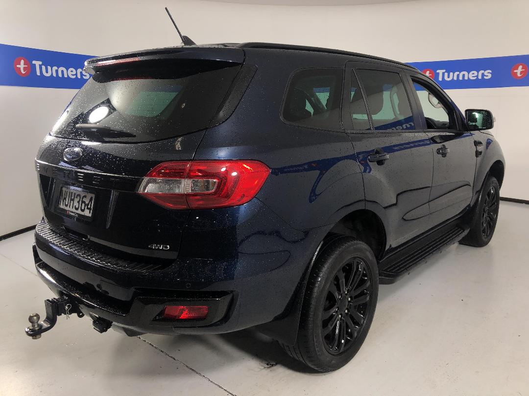 Photo '7' of Ford Everest Photo '7' of Ford Everest