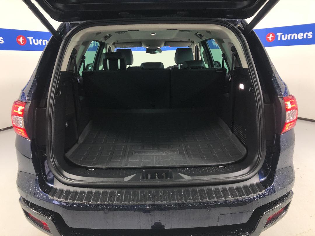 Photo '14' of Ford Everest Photo '14' of Ford Everest