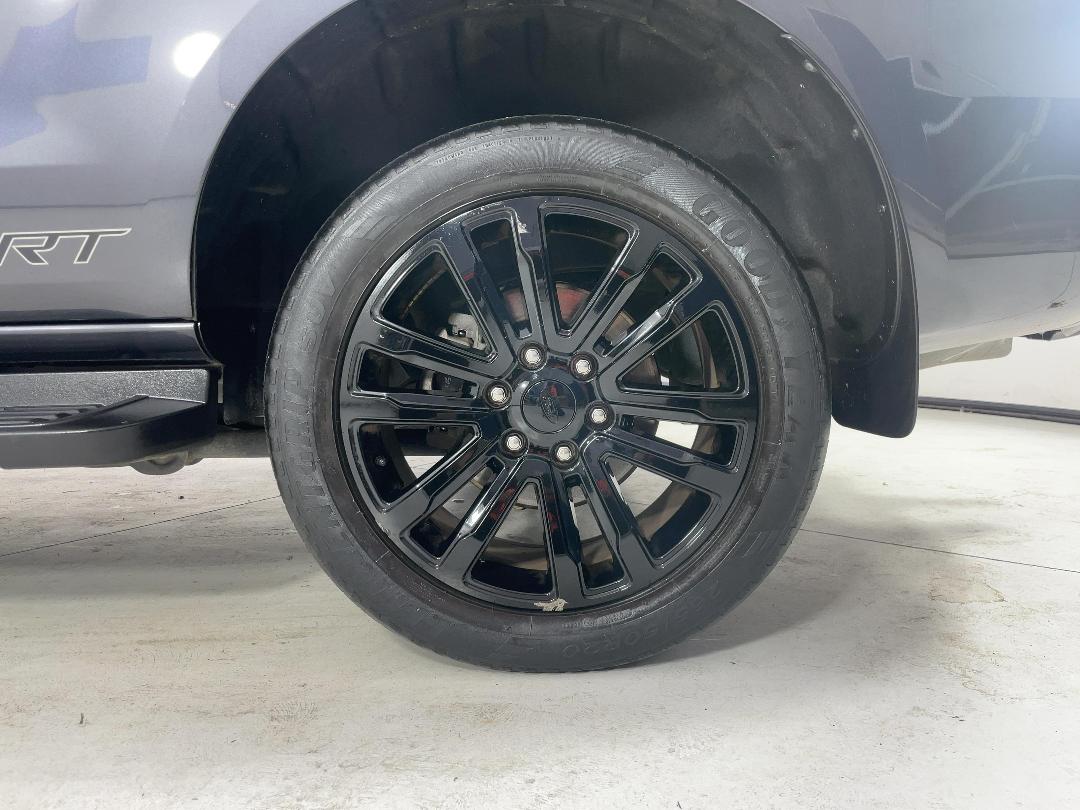 Photo '11' of Ford Everest Photo '11' of Ford Everest