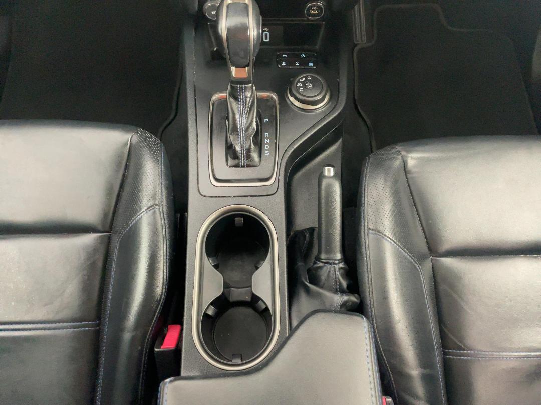 Photo '18' of Ford Everest Photo '18' of Ford Everest