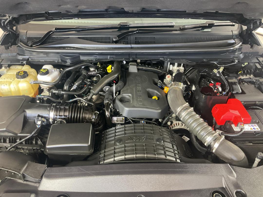 Photo '13' of Ford Everest