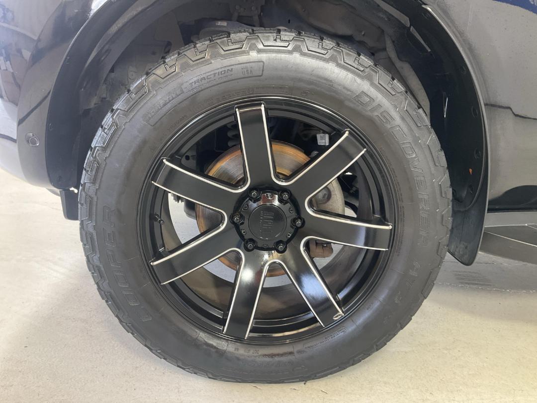 Photo '10' of Ford Everest