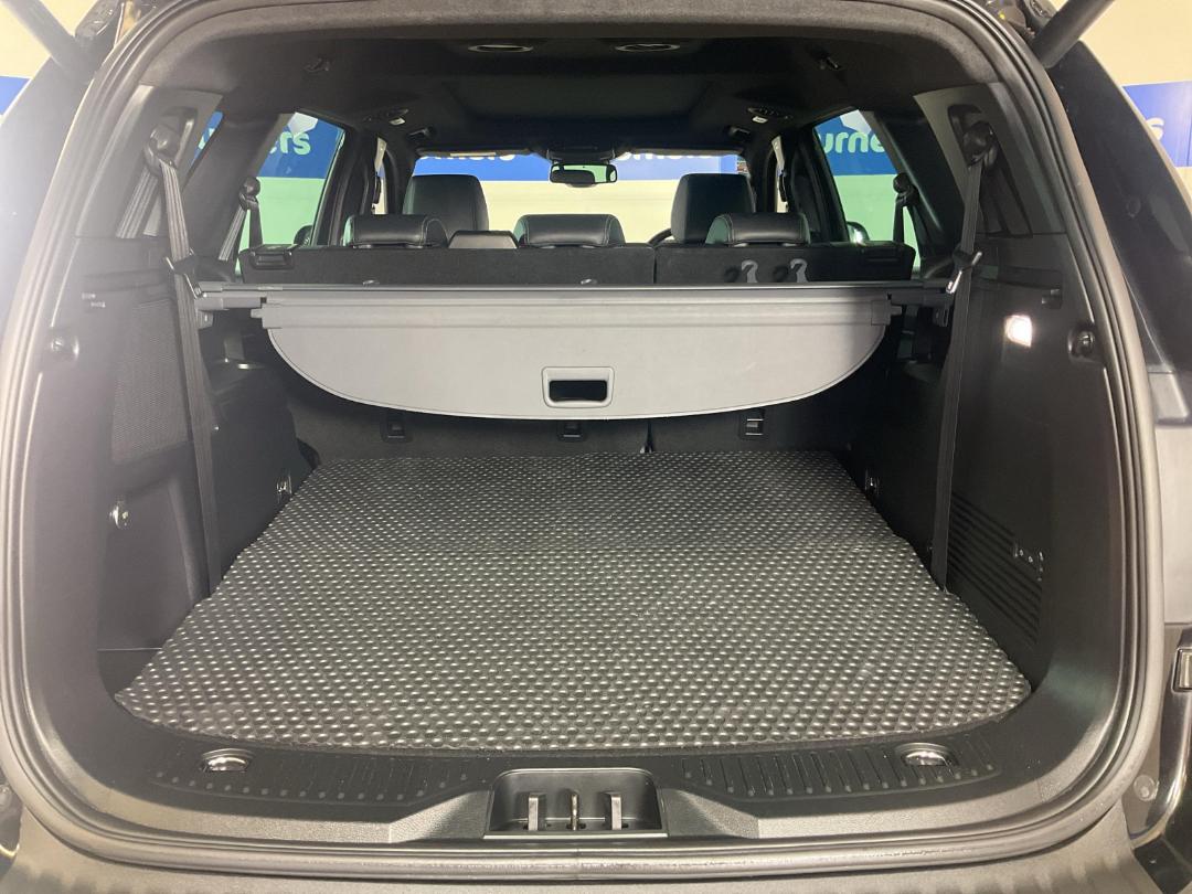 Photo '14' of Ford Everest