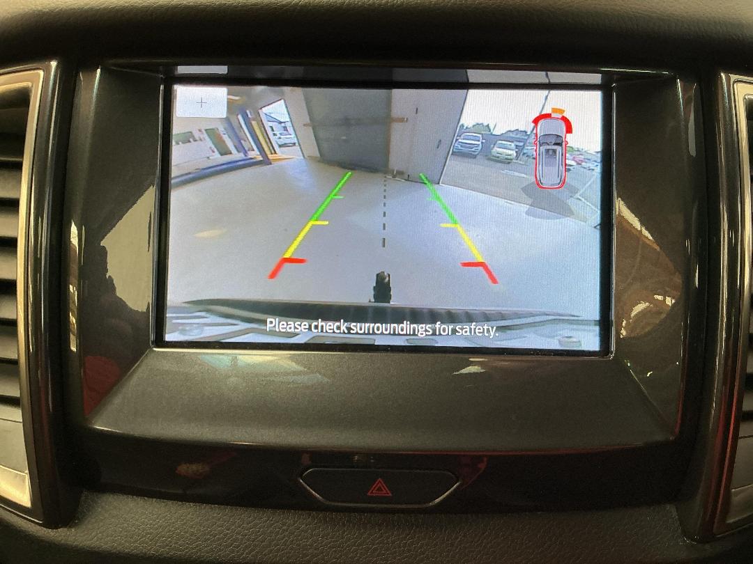 Photo '25' of Ford Everest Photo '25' of Ford Everest