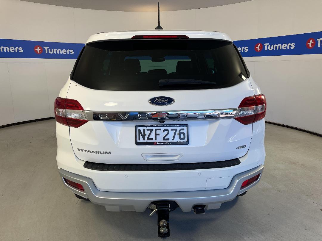 Photo '6' of Ford Everest