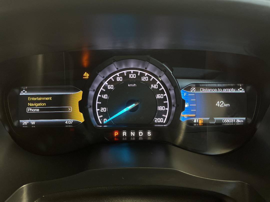 Photo '21' of Ford Everest