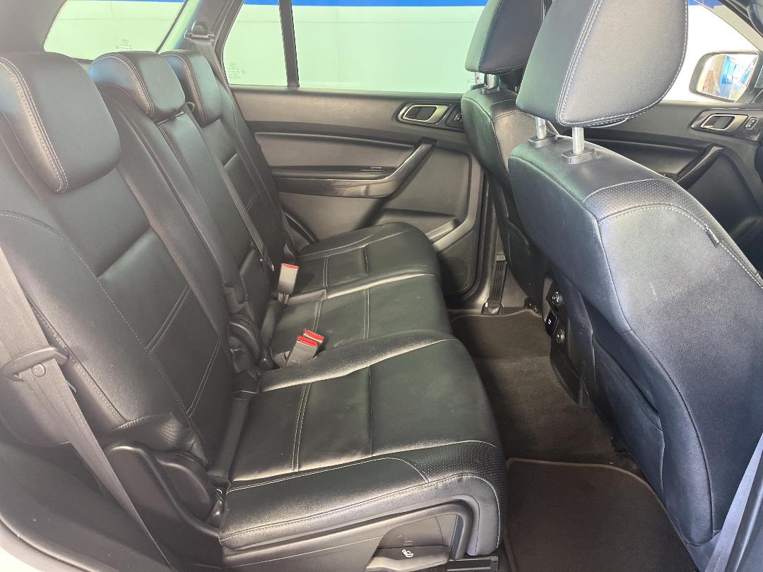 Photo '20' of Ford Everest