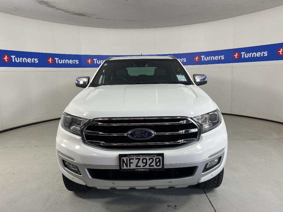 Photo '2' of Ford Everest