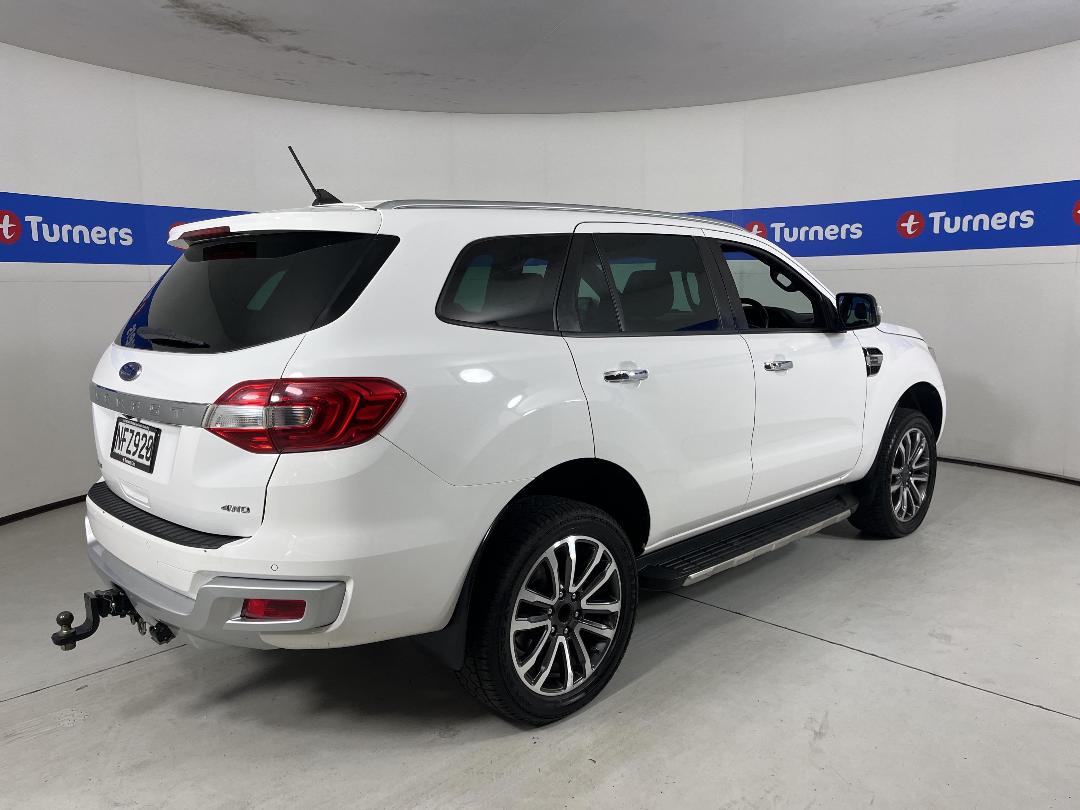 Photo '7' of Ford Everest