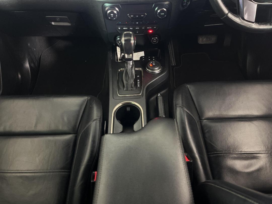 Photo '23' of Ford Everest