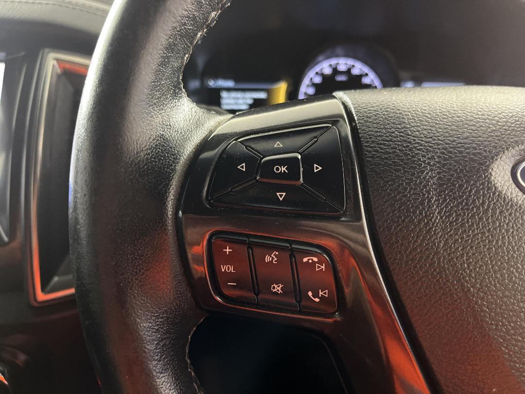 Photo '27' of Ford Everest