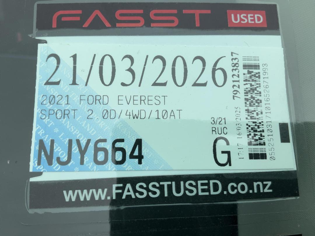 Photo '26' of Ford Everest Sport