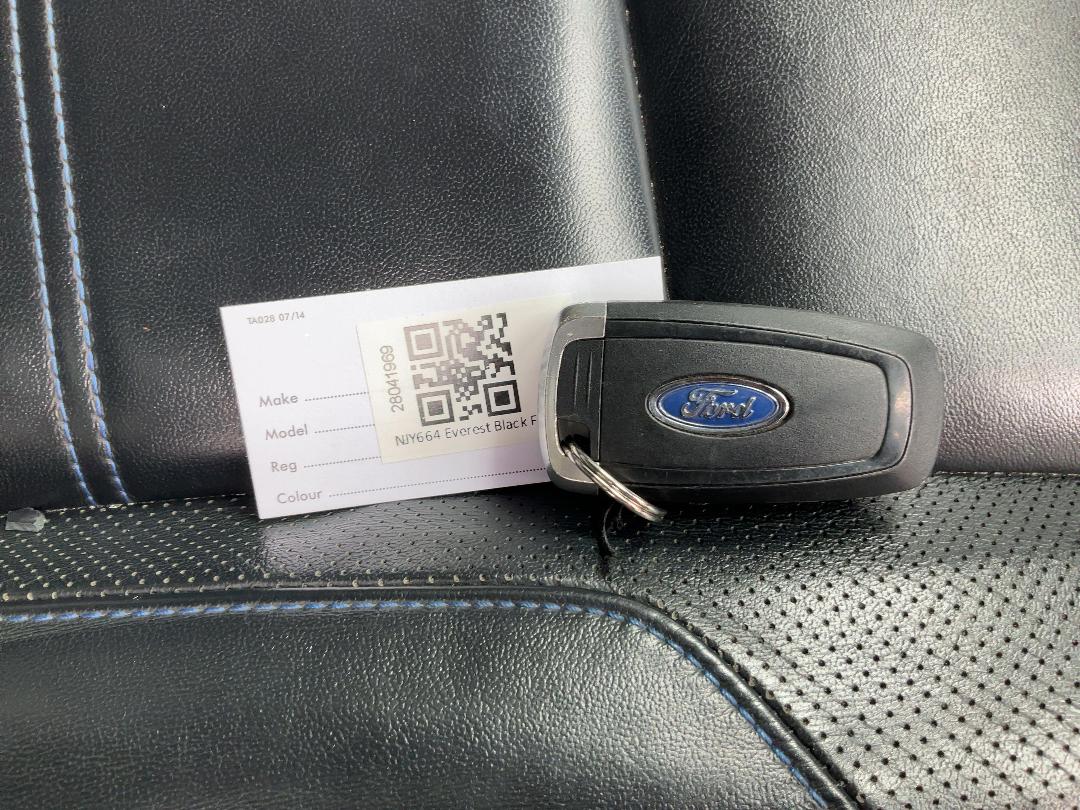 Photo '27' of Ford Everest Sport