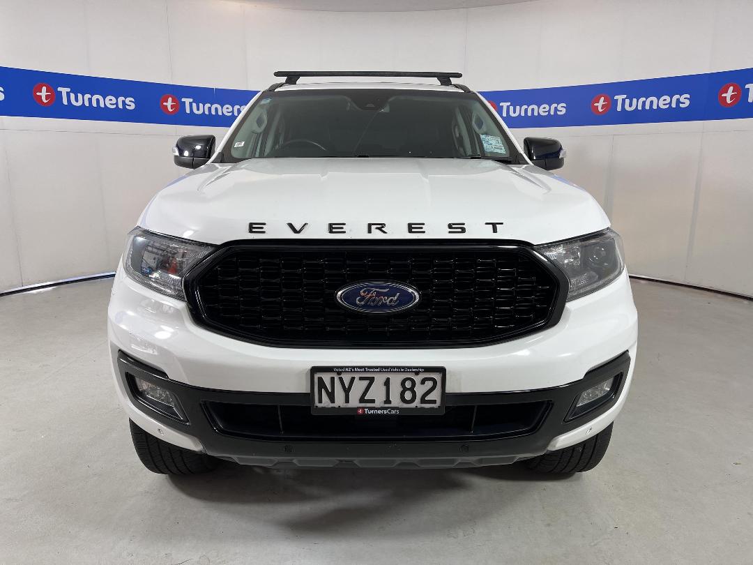 Photo '2' of Ford Everest