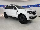 Thumbnail '1' of Ford Everest