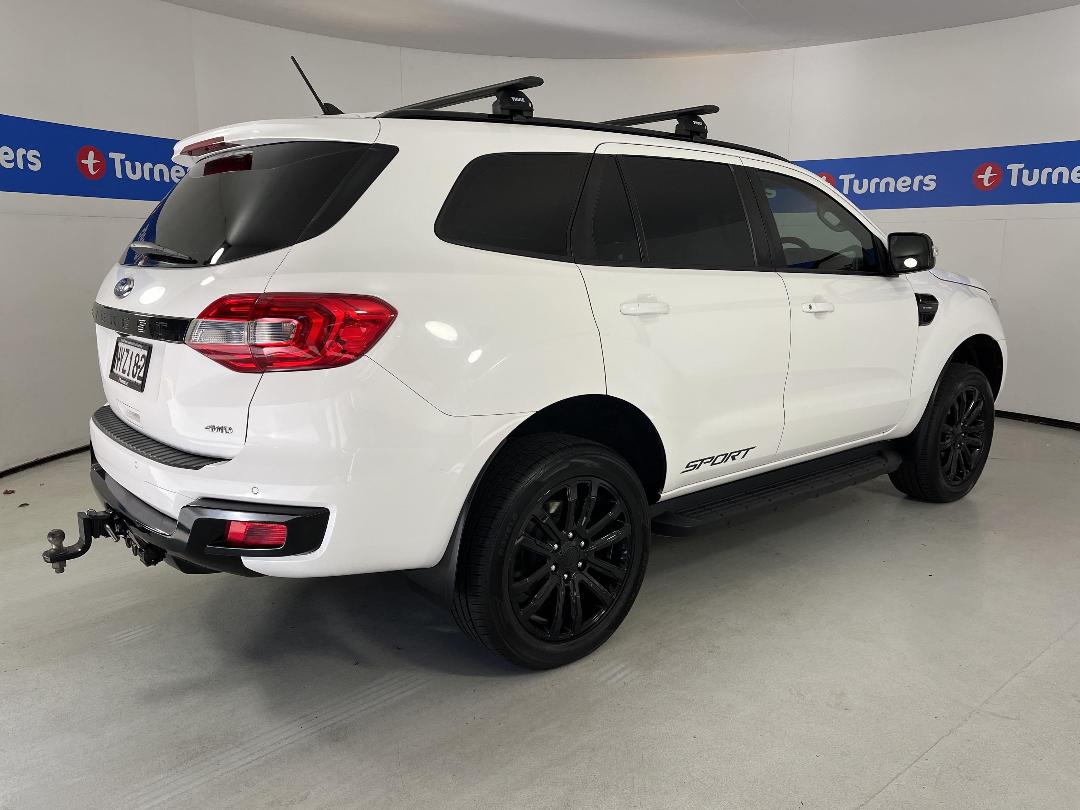 Photo '7' of Ford Everest