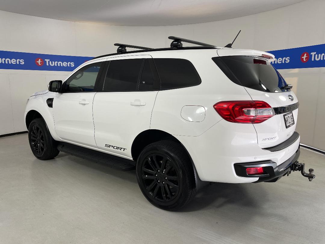 Photo '5' of Ford Everest