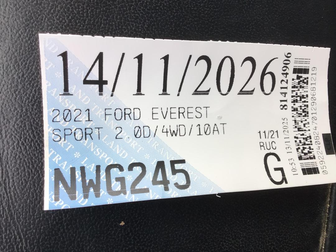 Photo '13' of Ford Everest Sport