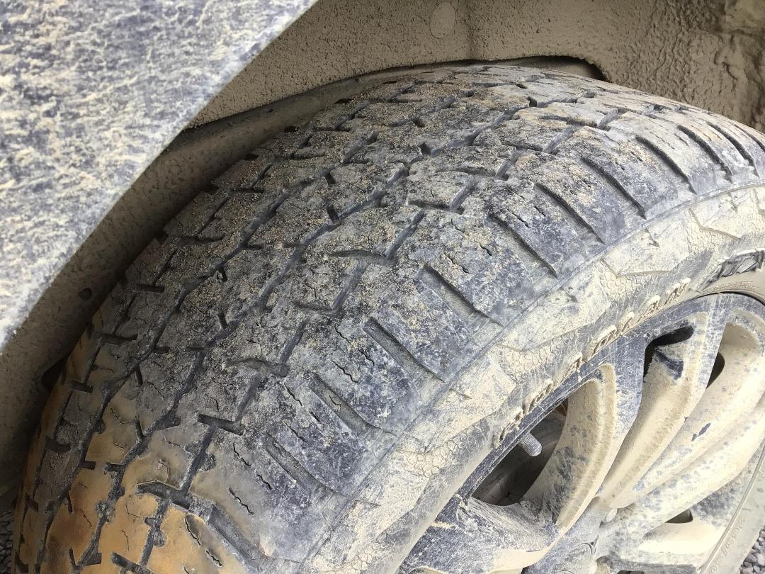 Photo '16' of Ford Everest Sport