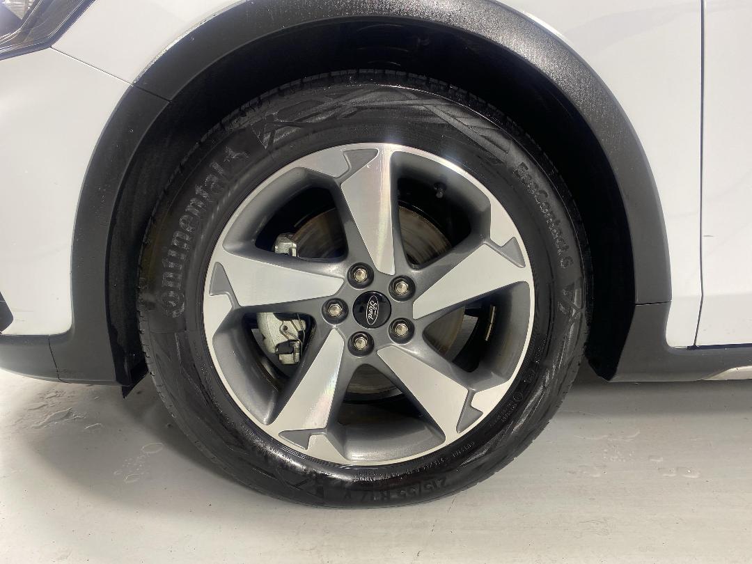 Photo '10' of Ford Focus Photo '10' of Ford Focus