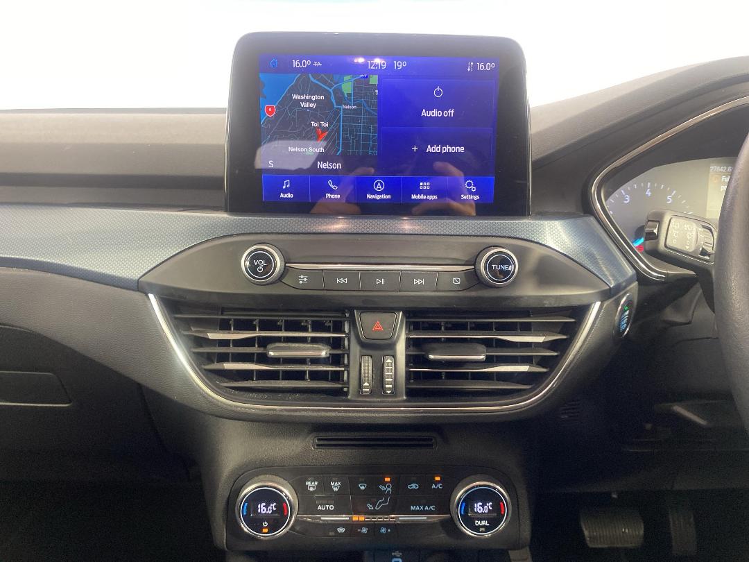 Photo '18' of Ford Focus Photo '18' of Ford Focus