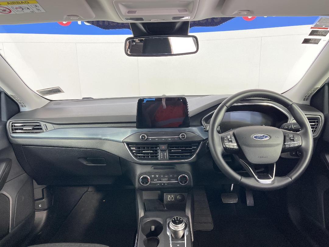 Photo '17' of Ford Focus