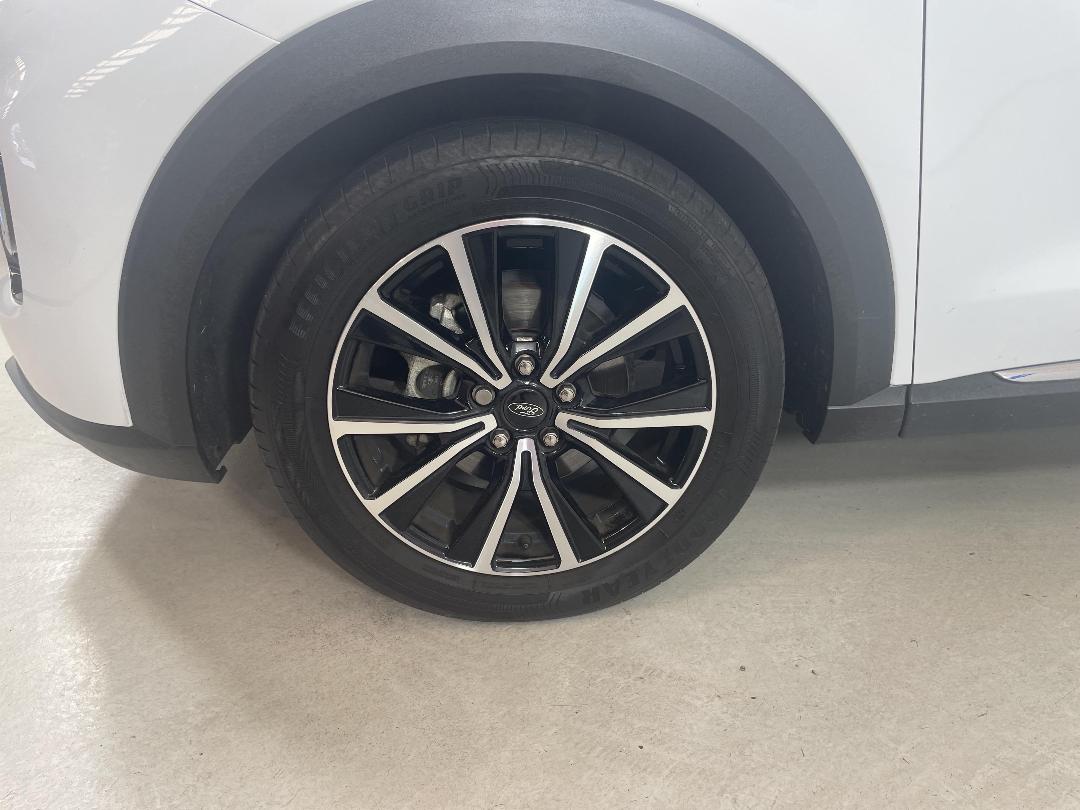 Photo '10' of Ford Puma