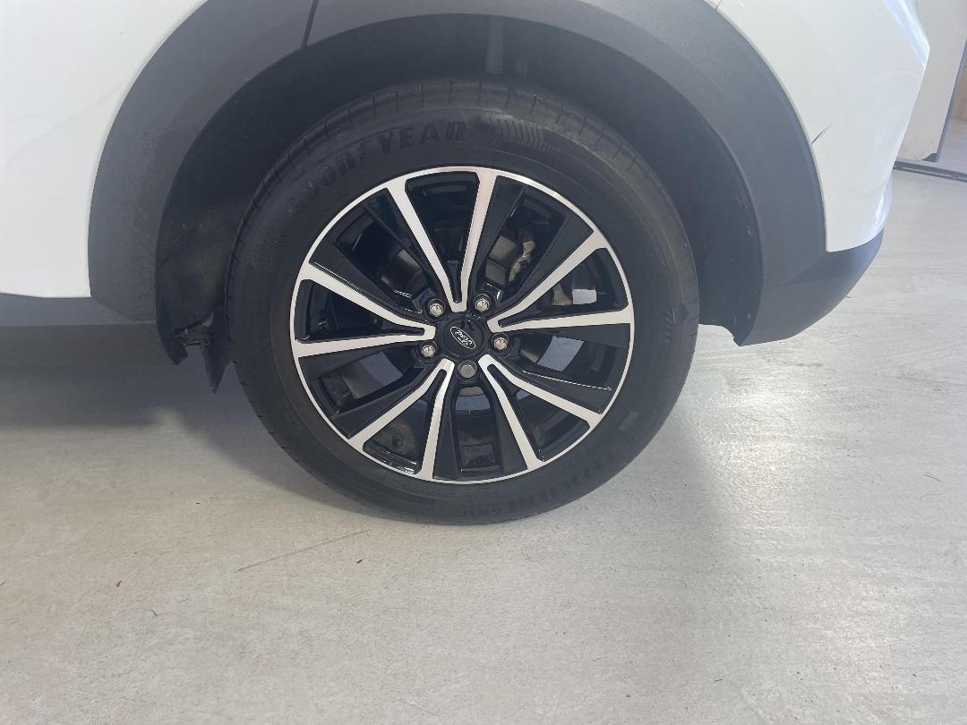 Photo '11' of Ford Puma