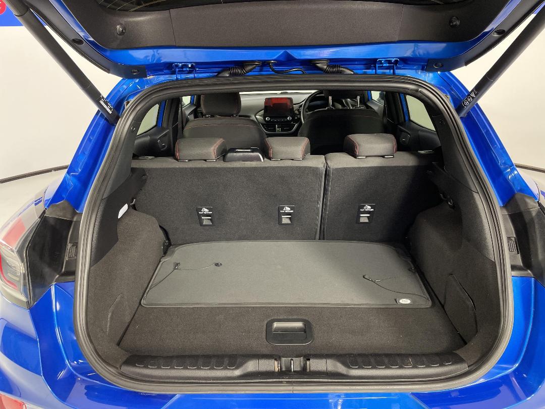 Photo '14' of Ford Puma