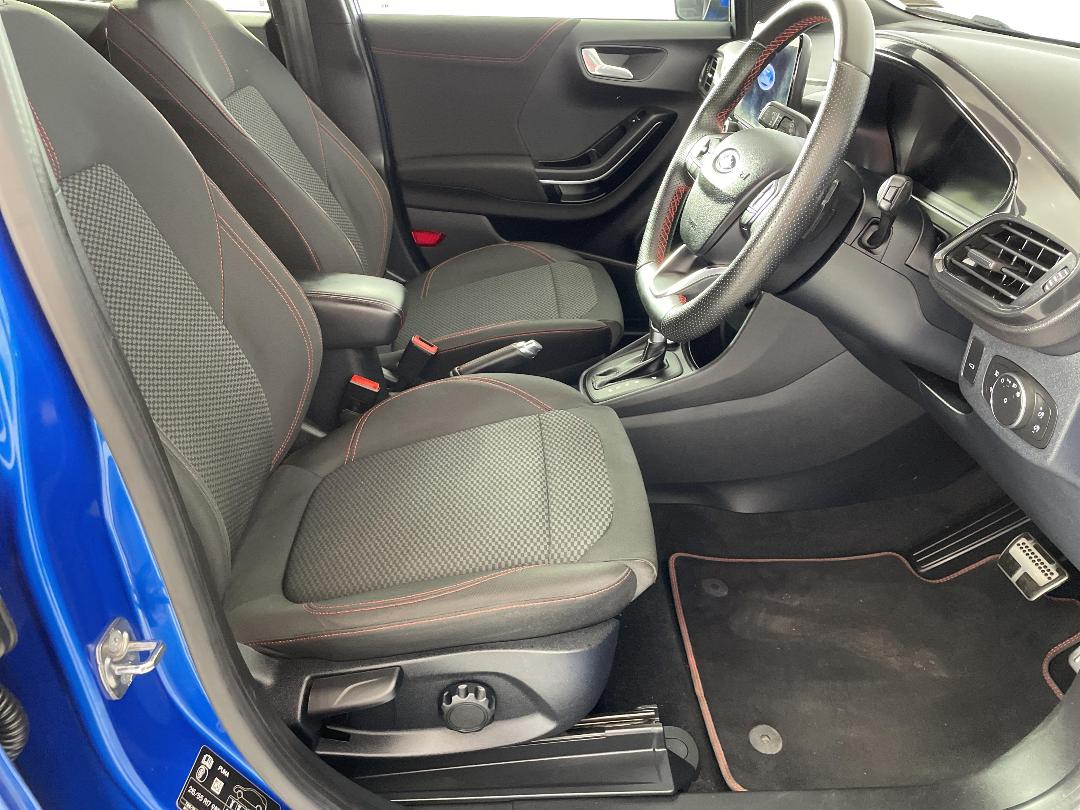 Photo '16' of Ford Puma