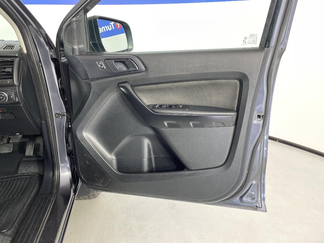 Photo '14' of Ford Ranger