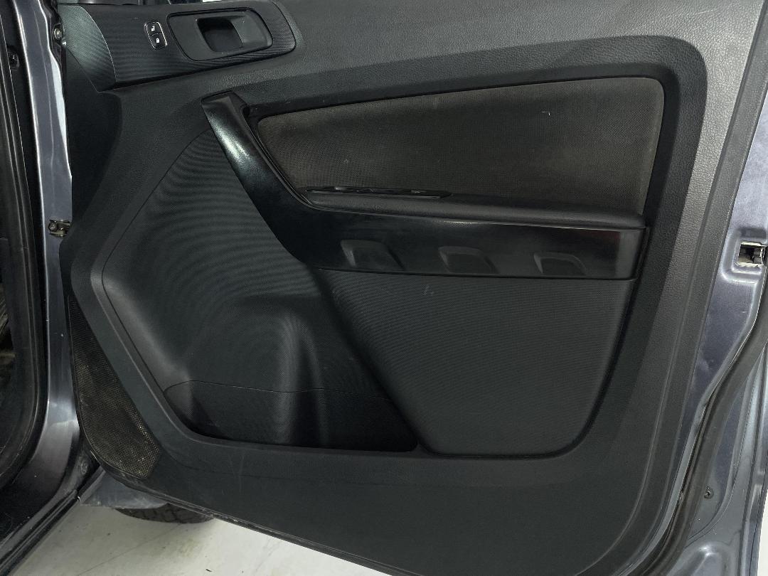 Photo '14' of Ford Ranger